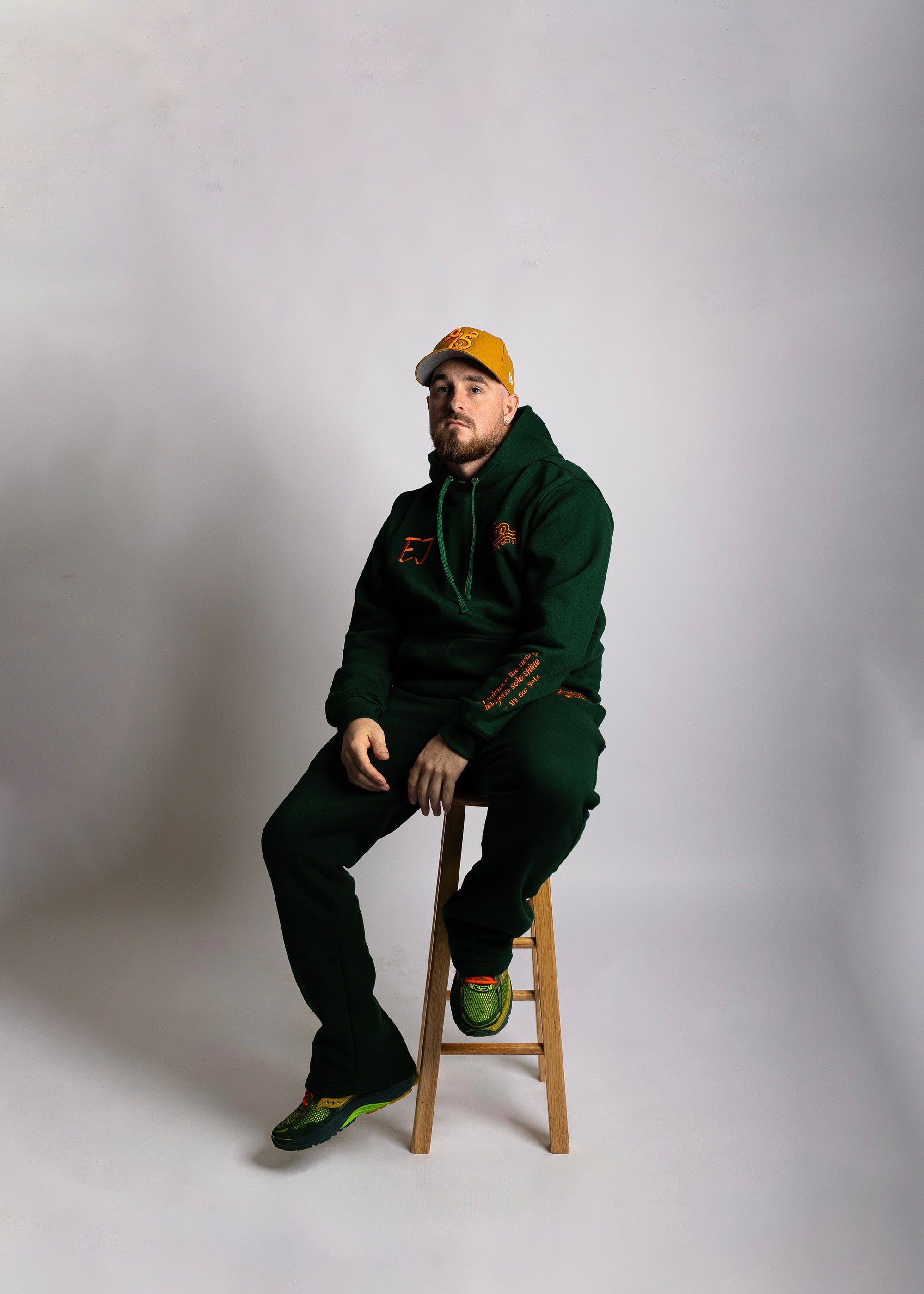 Building the Perfect Streetwear Wardrobe: Essentials for Every Sneakerhead